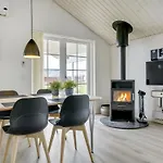 Holiday home Mieka - 400m From The Sea By Interhome Lokken